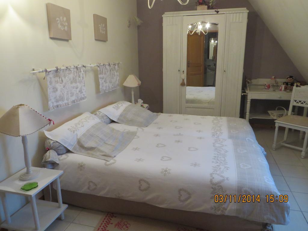Chambres D'Hotes Au Temps Des Cerises Jumieges Bilik gambar